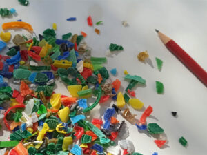 PE-PP-Mahlgut-aus-Flaschenkappen-aus-der-Getraenkeflaschenaufbereitung PE-PP-Mahlgut-aus-Flaschenkappen-aus-der-Getraenkeflaschenaufbereitung