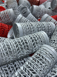 PP-Mahlgut-Spritzguss-bunt-von-Kappen-und-Spulen-Ursprung PP-Mahlgut-Spritzguss-bunt-von-Kappen-und-Spulen-Ursprung